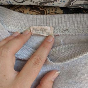 Sweaters - Cropped crew neck sweatshirt Sweaters - Cropped crew neck sweatshirt